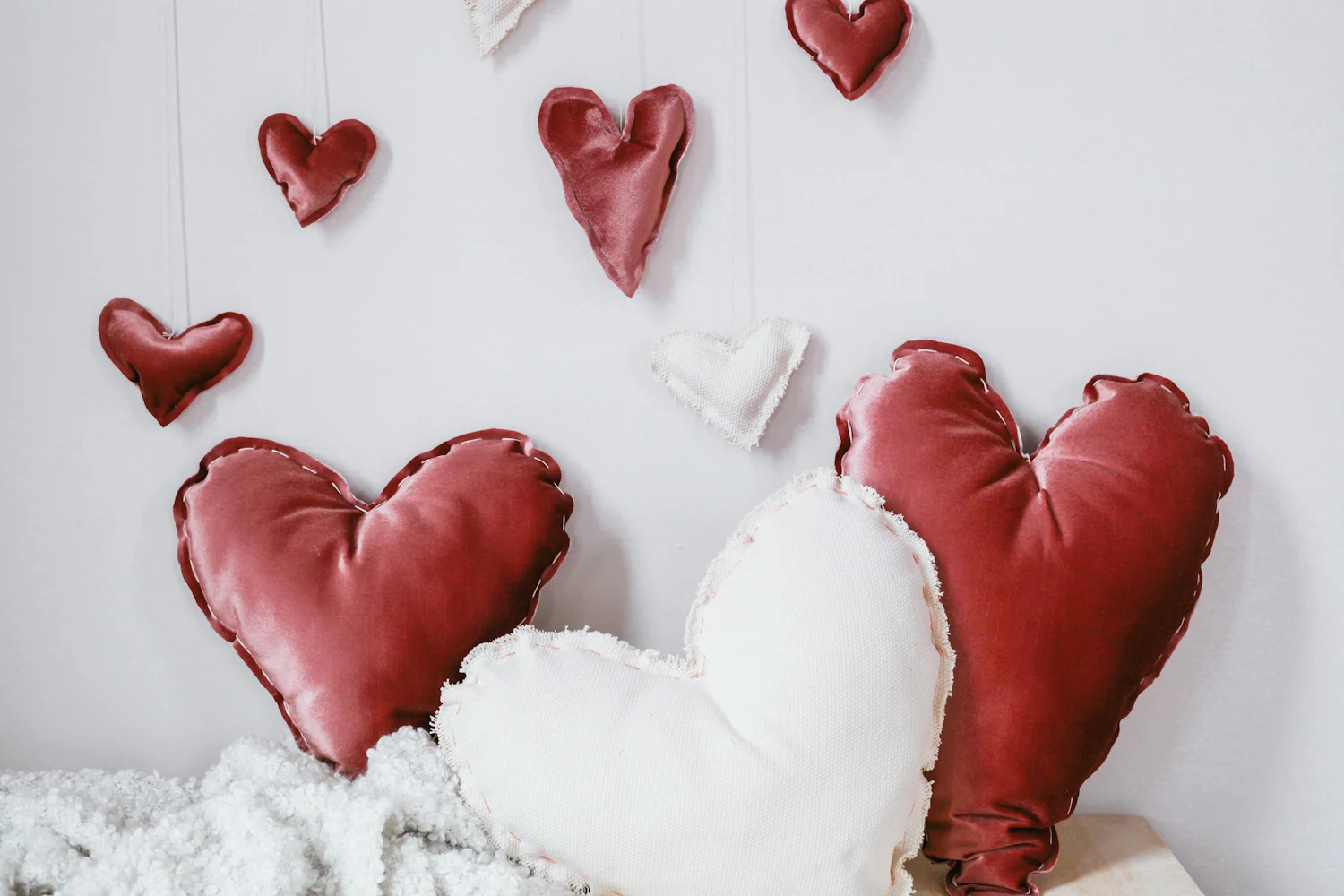 Valentine heart pillows DIY easy 