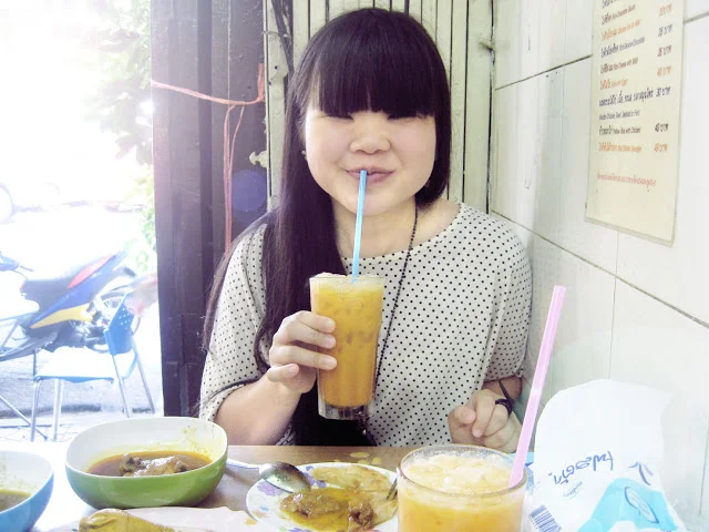 designanidotnet_foodinbangkok19.jpg