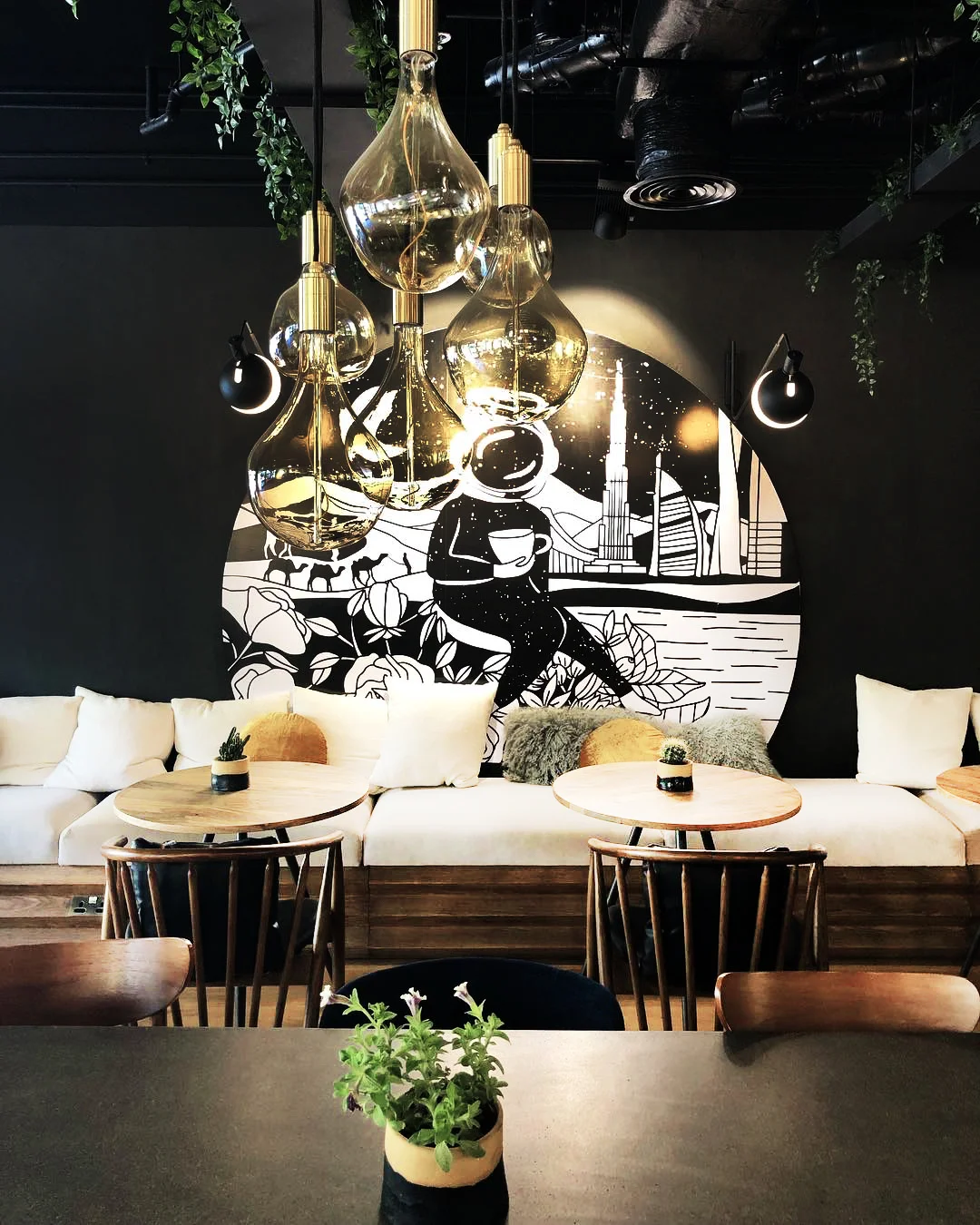 TO THE MOON & BACK mural graphic
