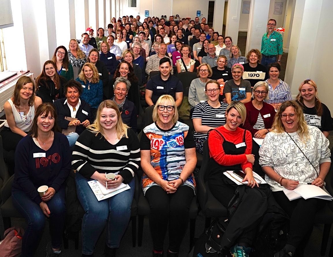 97 stage managers in London at once! What could possibly go wrong now?