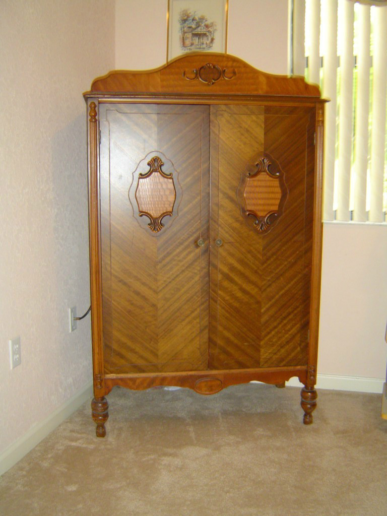 Deco Armoire