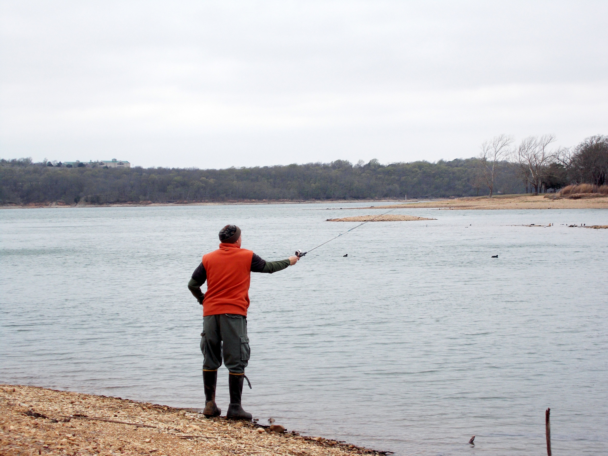 dad fishing.jpg