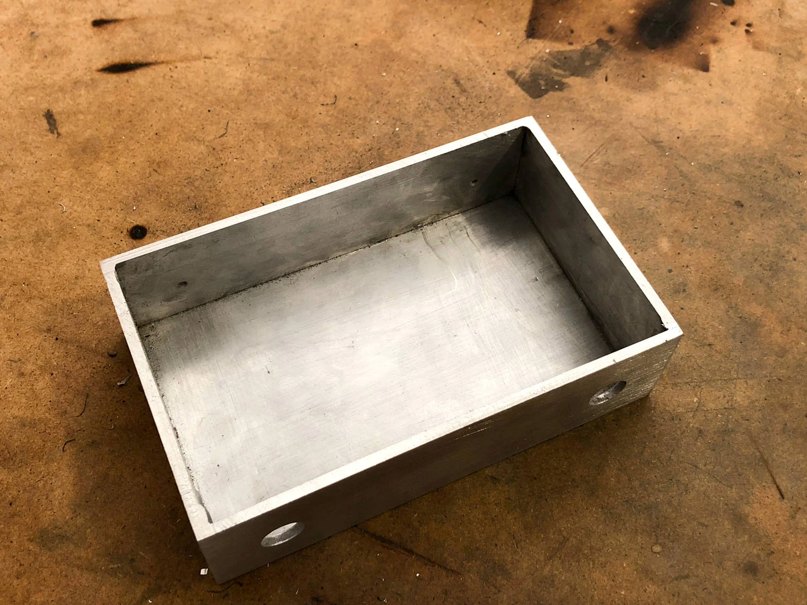 The finished box.