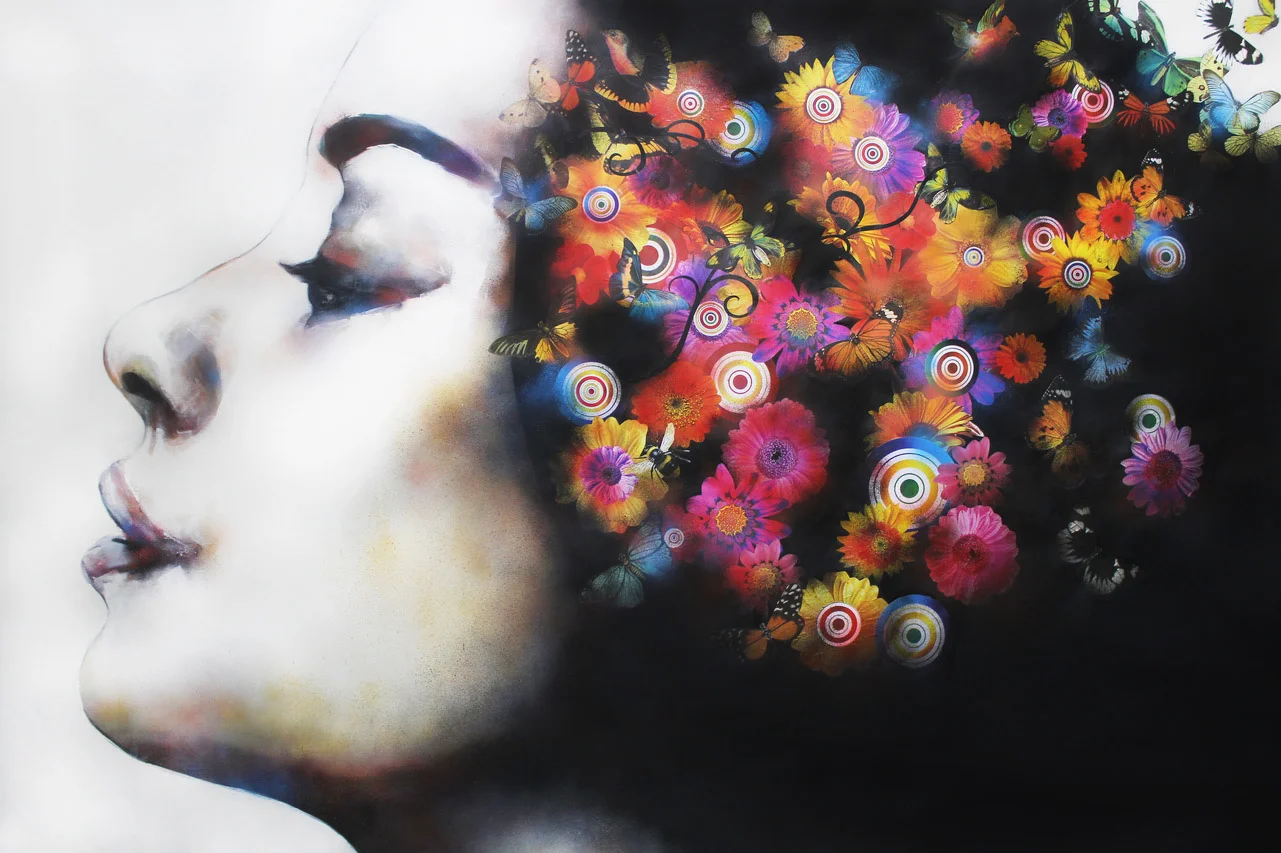 LB_FaceWithFlowers2 75x51.jpg