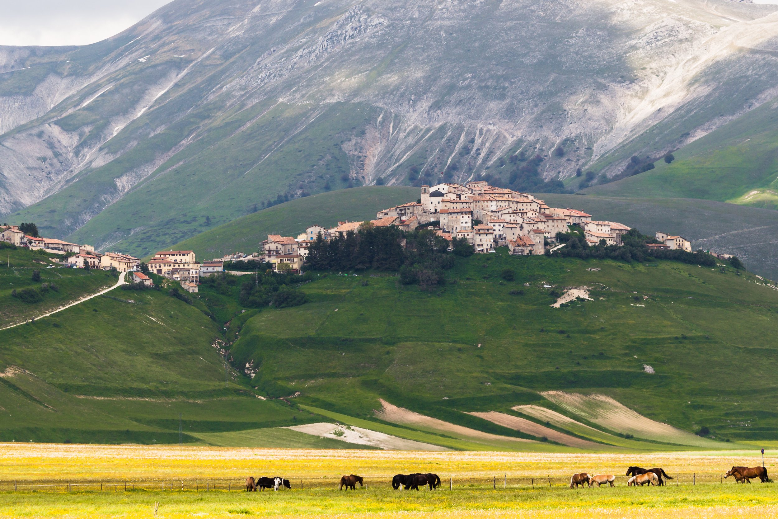 Castrelluccio of Norcia.jpg