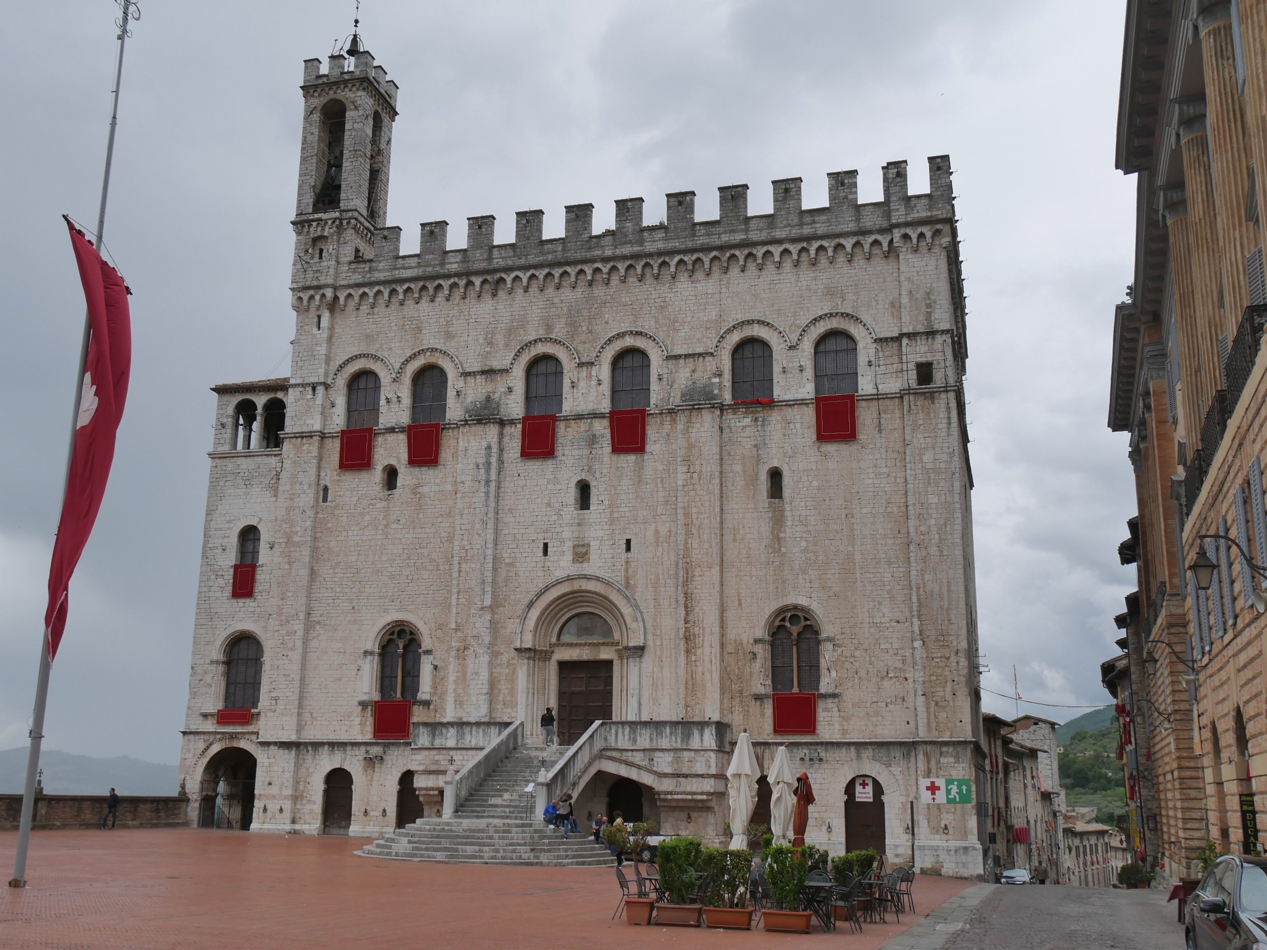 Consuls Palace in Gubbio.jpg