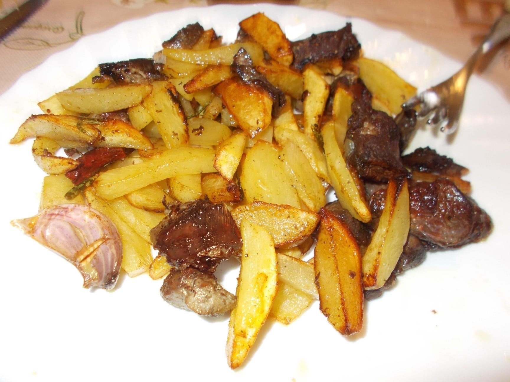 agnello con patate.jpg