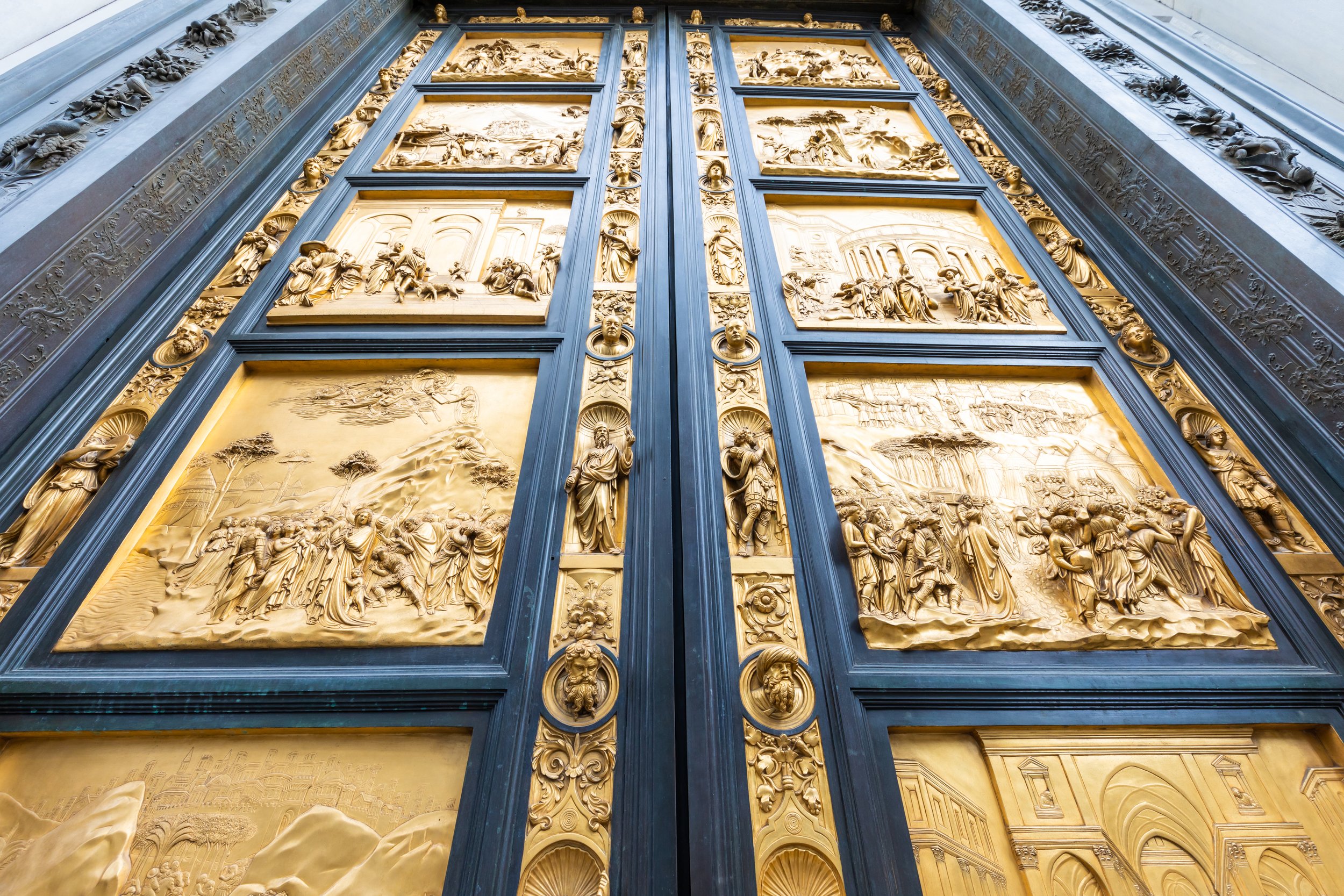 florence-gate-paradise-main-old-door-baptistry-florence-battistero-di-san-giovanni-located-front-cathedral-santa-maria-del-fiore.jpg
