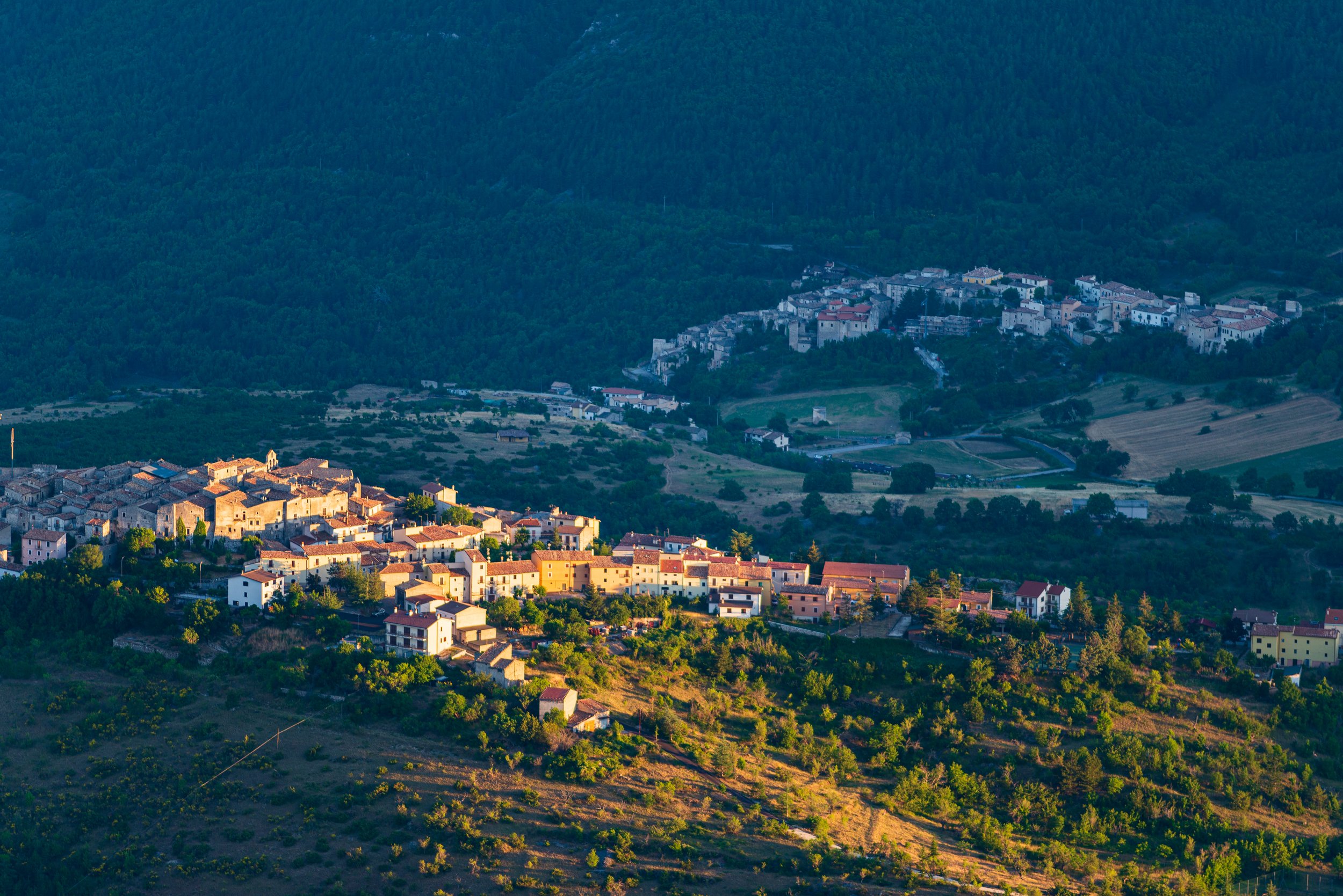 sunset-medieval-village-perched-hill-top-abruzzo-italy-gran-sasso-national-park-mountains-landscape-tourism-destination.jpg