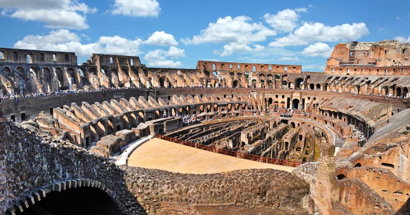 Colosseum dreamstime_s_52305377Photo 52305377  Rome © Andrei Stancu  Dreamstime.com.jpg