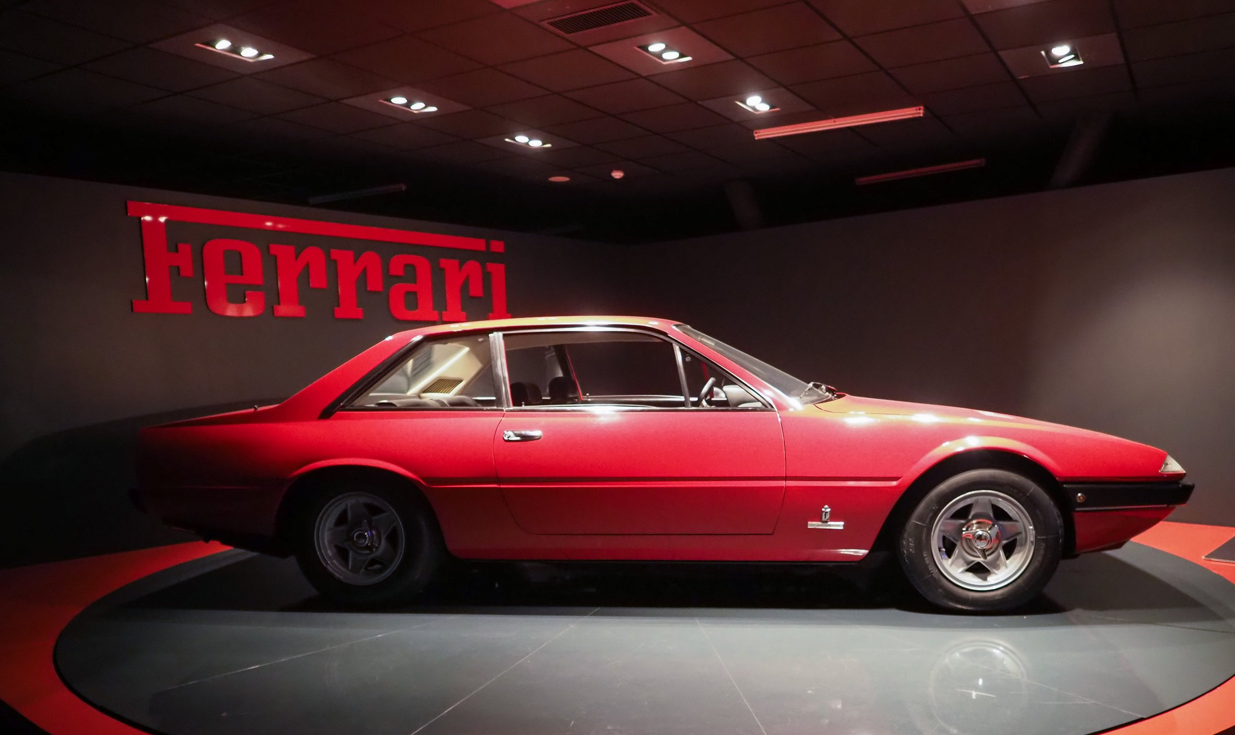 Vintage Ferrari Torino Auto Museo.jpg