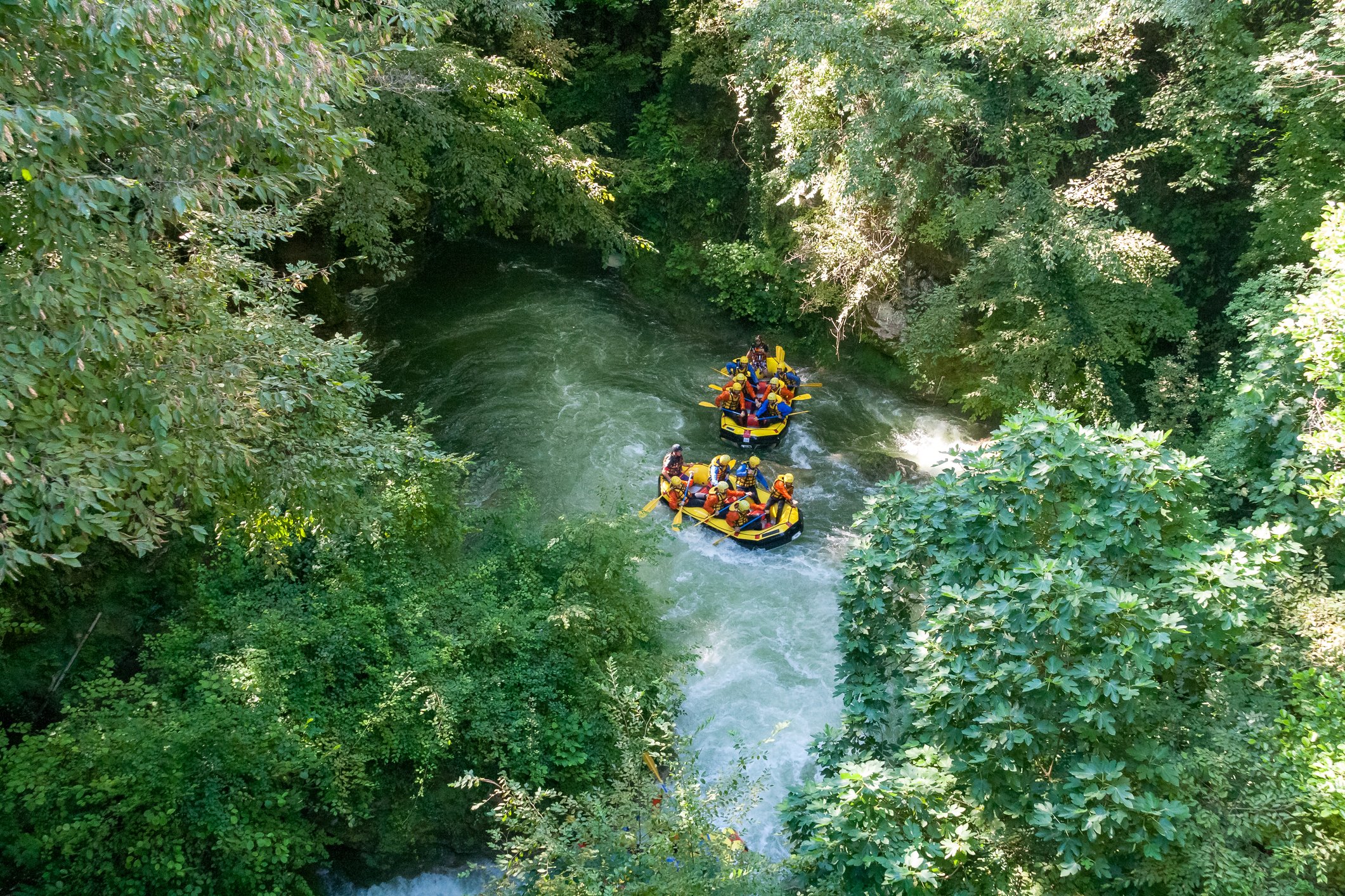 dreamstime_m_108989918 Marmore Waterfall rafting by M Lorenzo.jpg