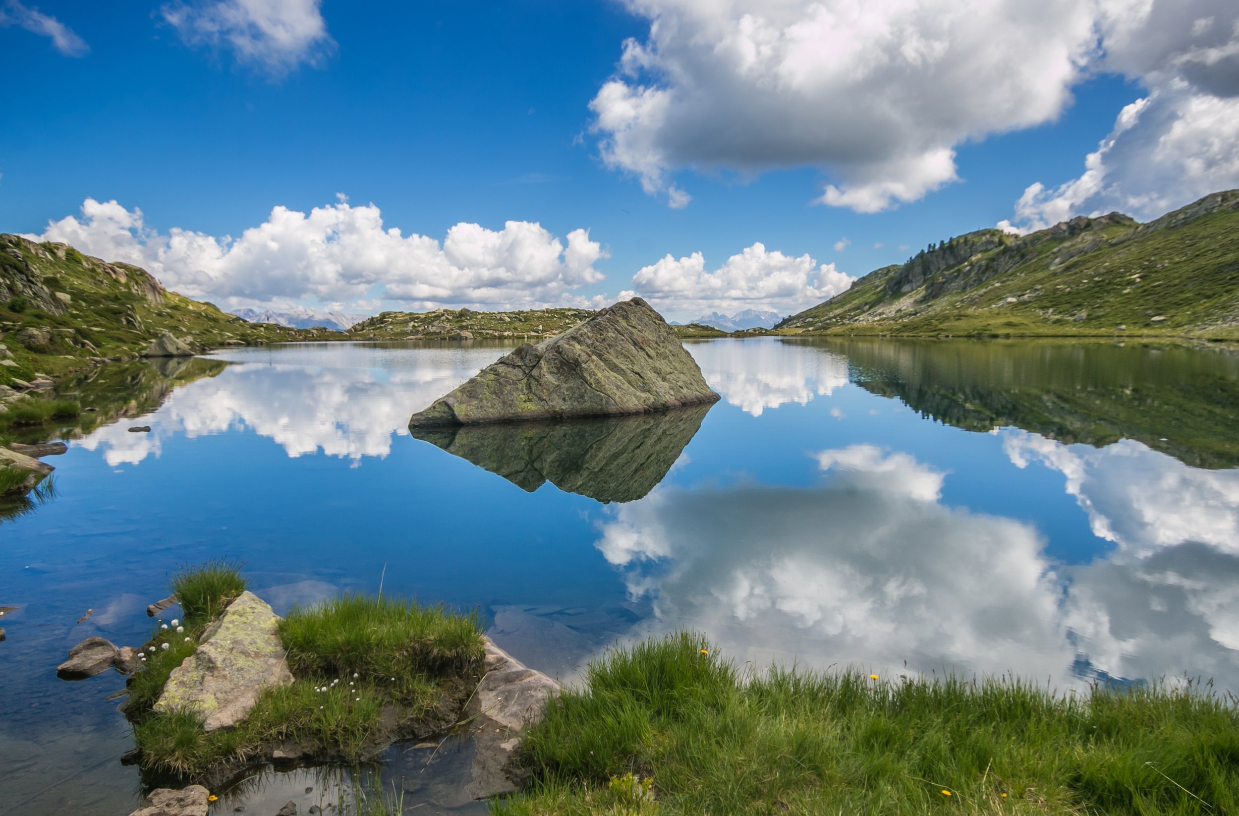 dreamstime_l_191685677 Bombasel lake in the Cermis alp Val di Fiemme by E Bistocchi.jpg
