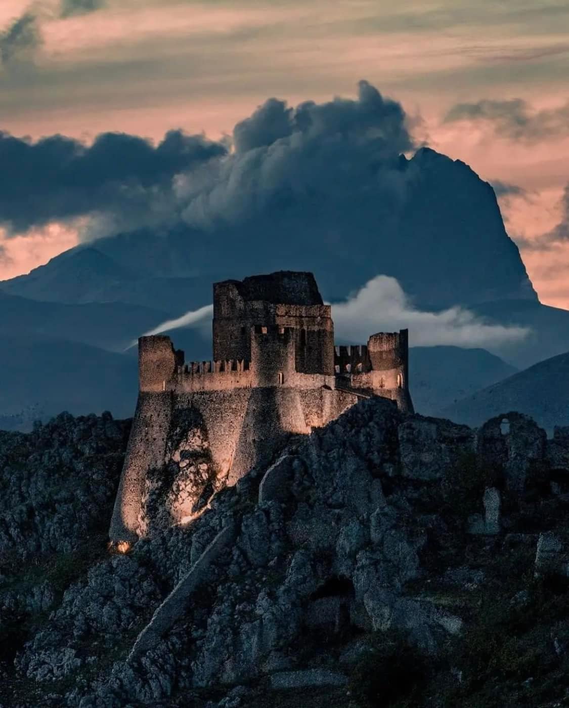 Rocca Calascio Phot by Roberto Furlone.jpg