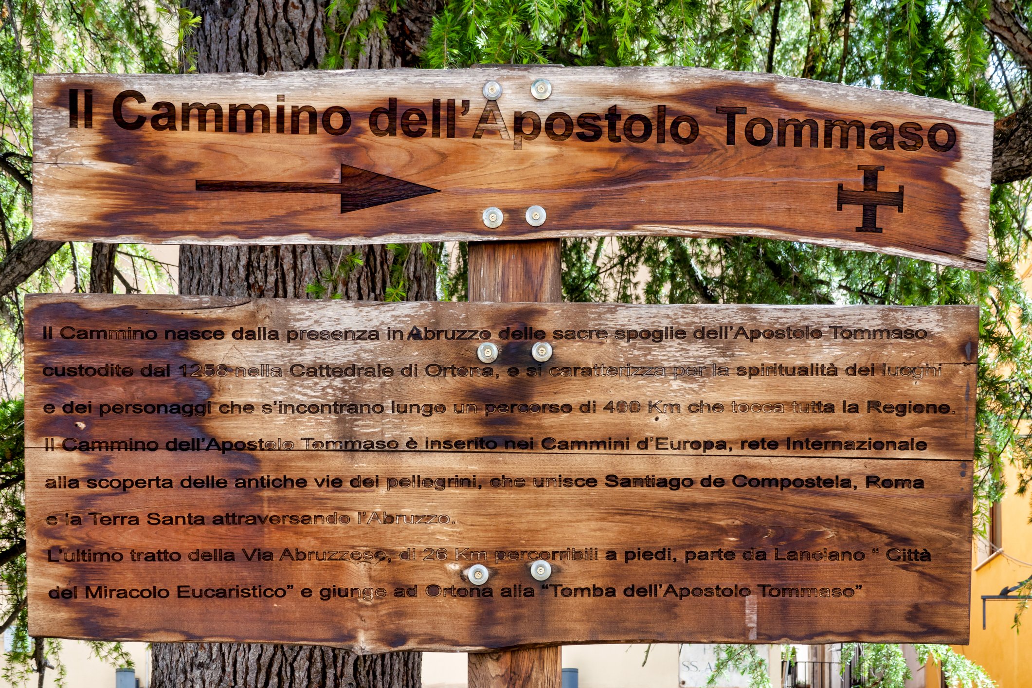 dreamstime_m_251786493 Pilgrim sign for the `Cammino dell`Apostolo Tommaso`, Sulmona by Onlyfabrizio.jpg