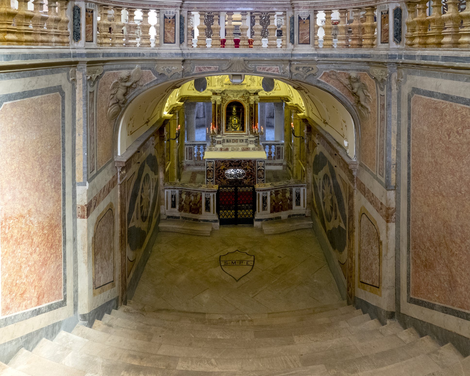 dreamstime_m_247117703 SULMONA Interior of the Cathedral of San Panfilo by onlyfabrizio.jpg