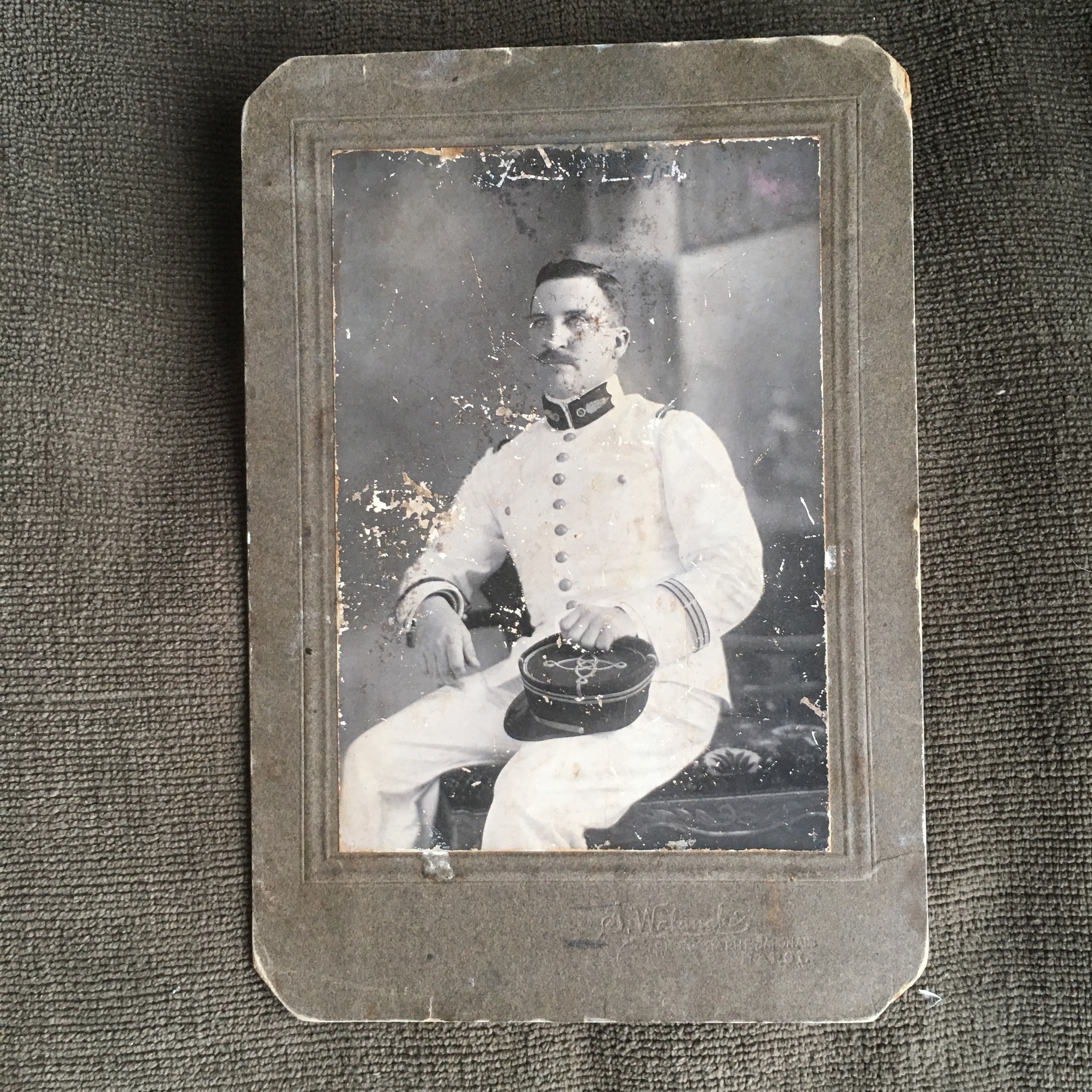 James Waddell as a young officer in the Foreign Legion, 1913. Image courtesy of the Waddell Family