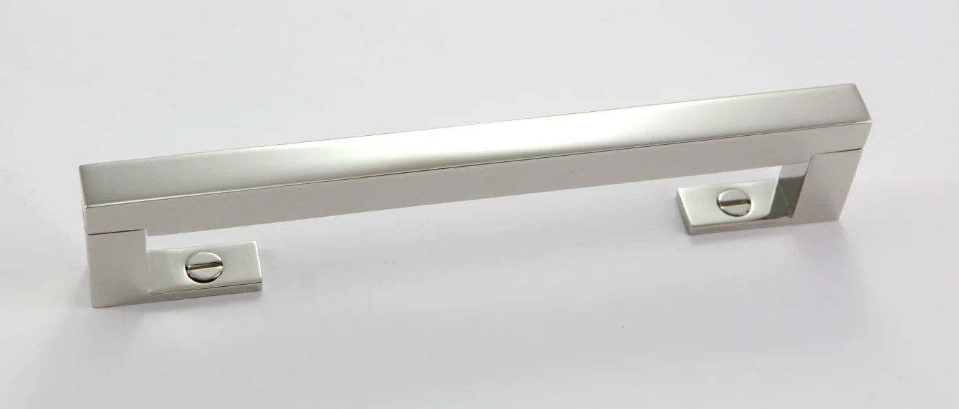 Moderne-Pull.jpg