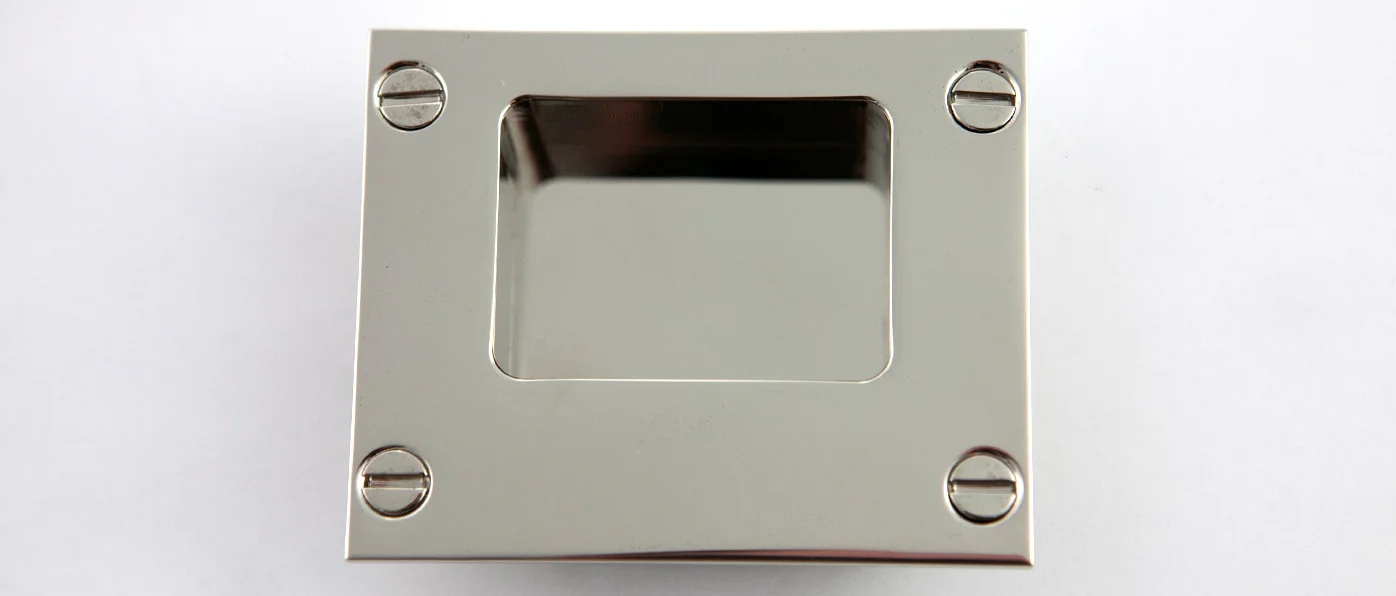 Moderne-Flush-Pull.jpg