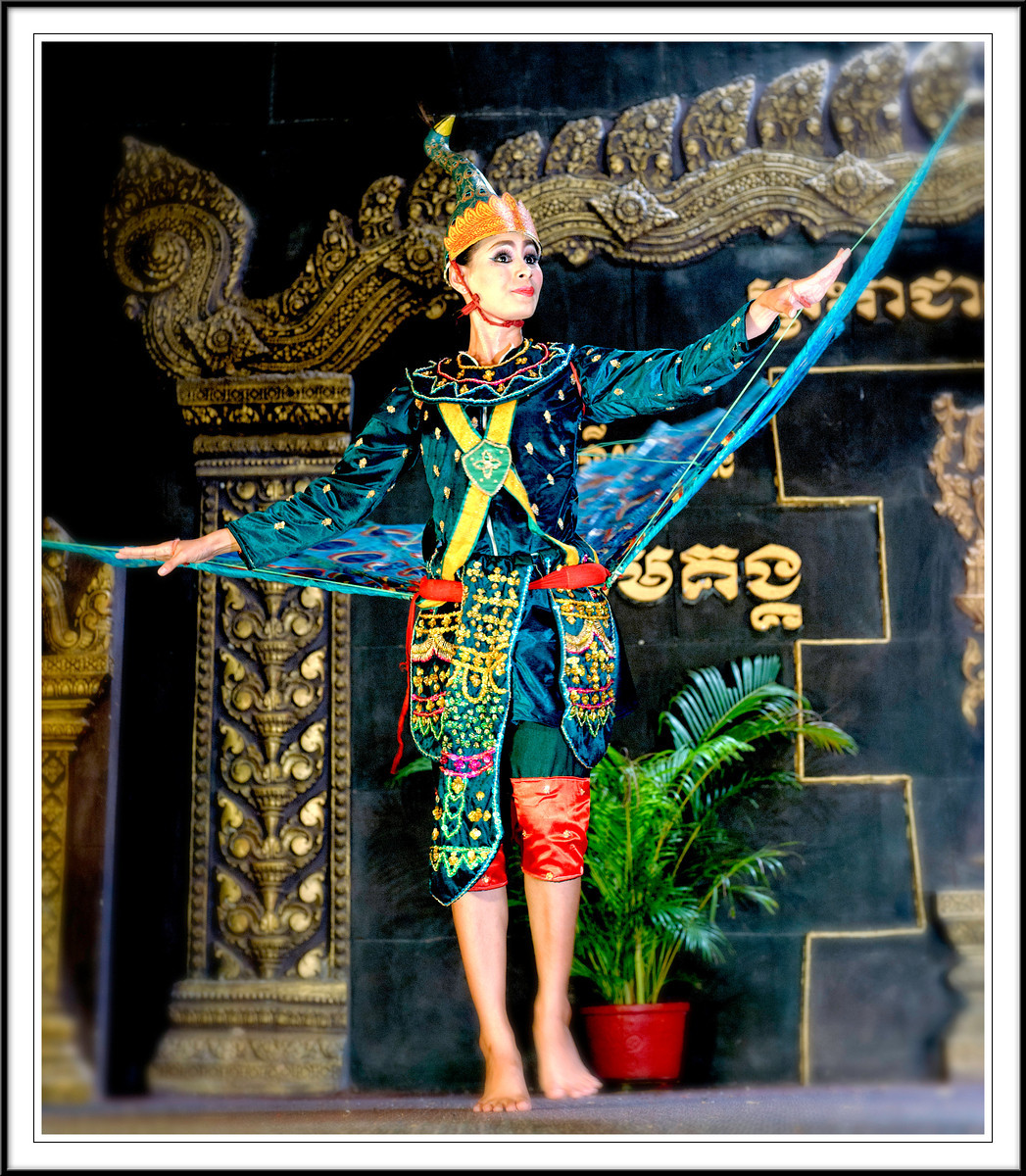      

 
  Traditional Cambodian dancer
 






















     