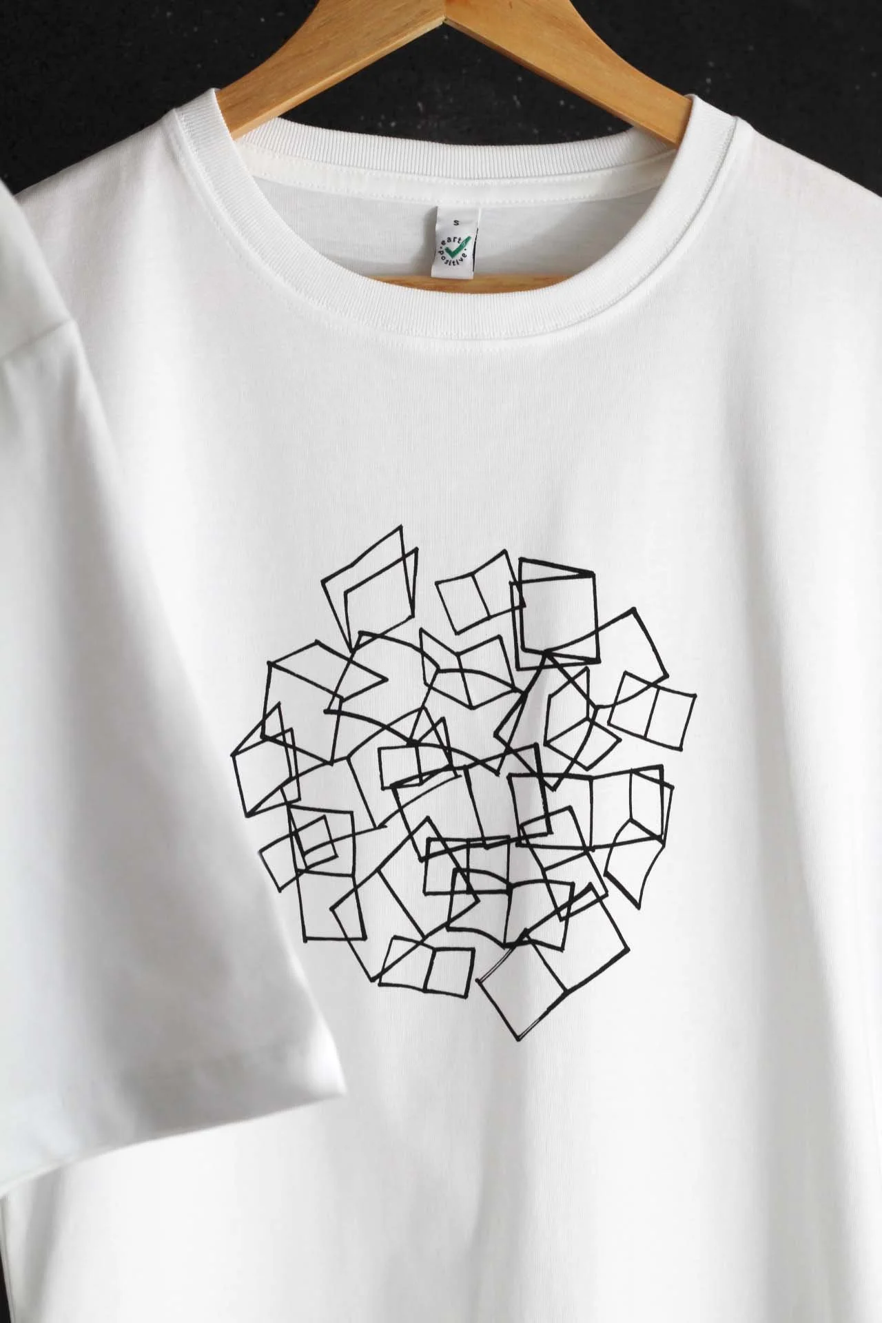 SH_BIB_WH 009.jpg