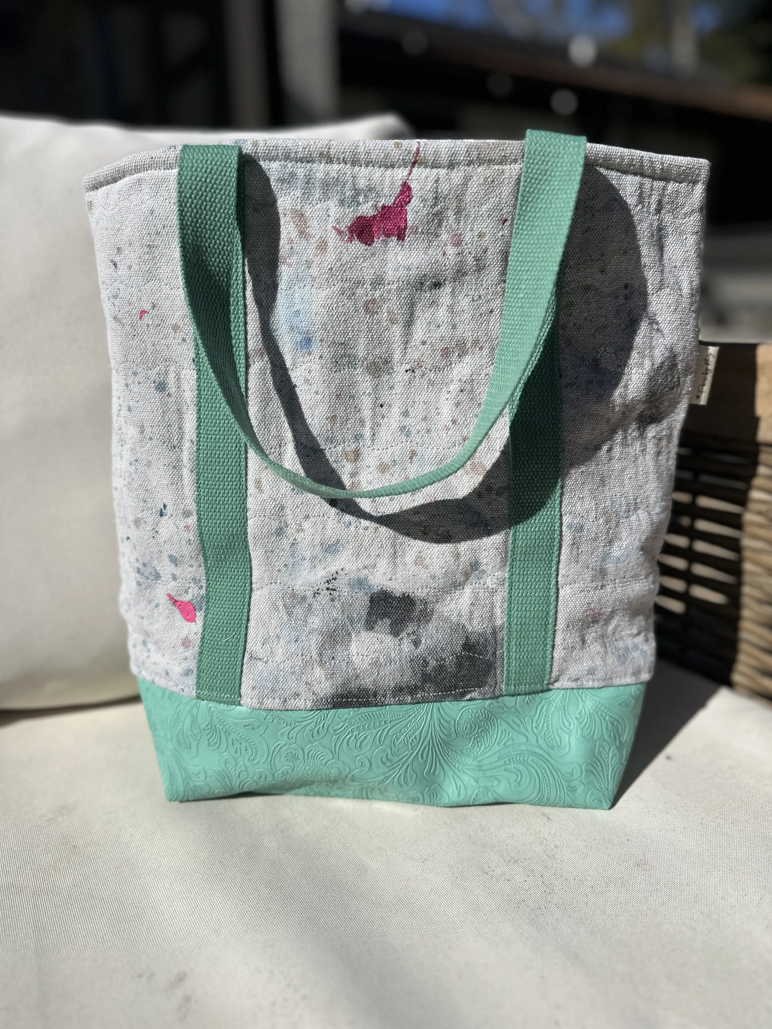 Rovandio Art Bag: 7 Years of Color Collection {Seafoam}