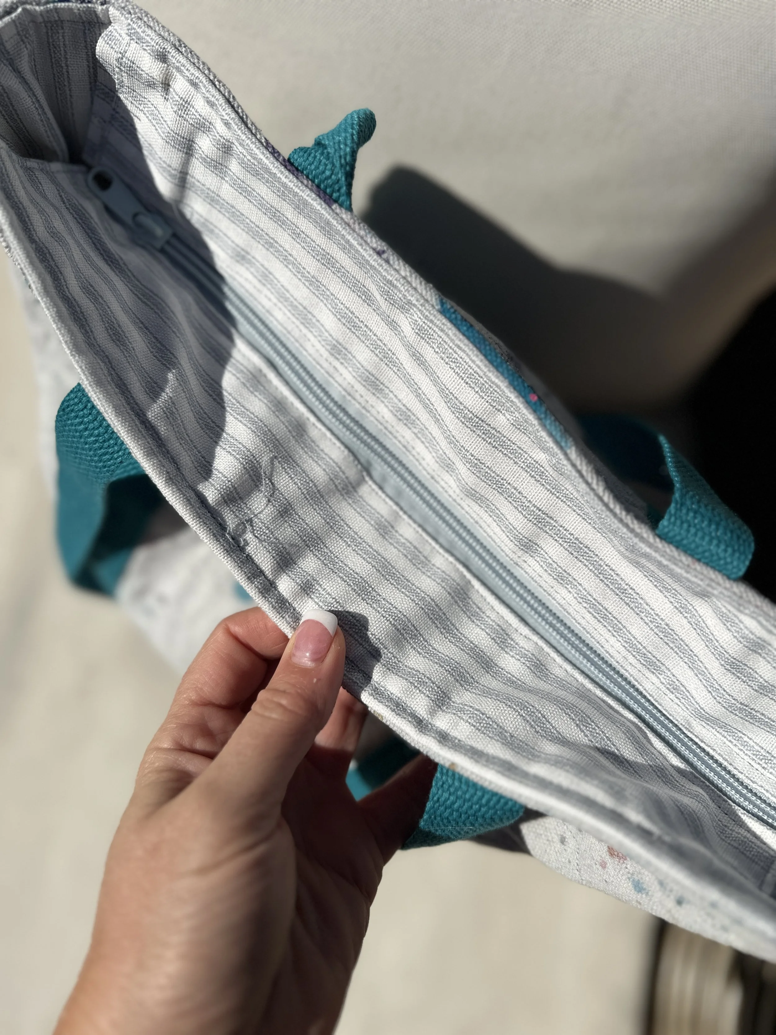 Rovy teal purple bag zipper.jpg