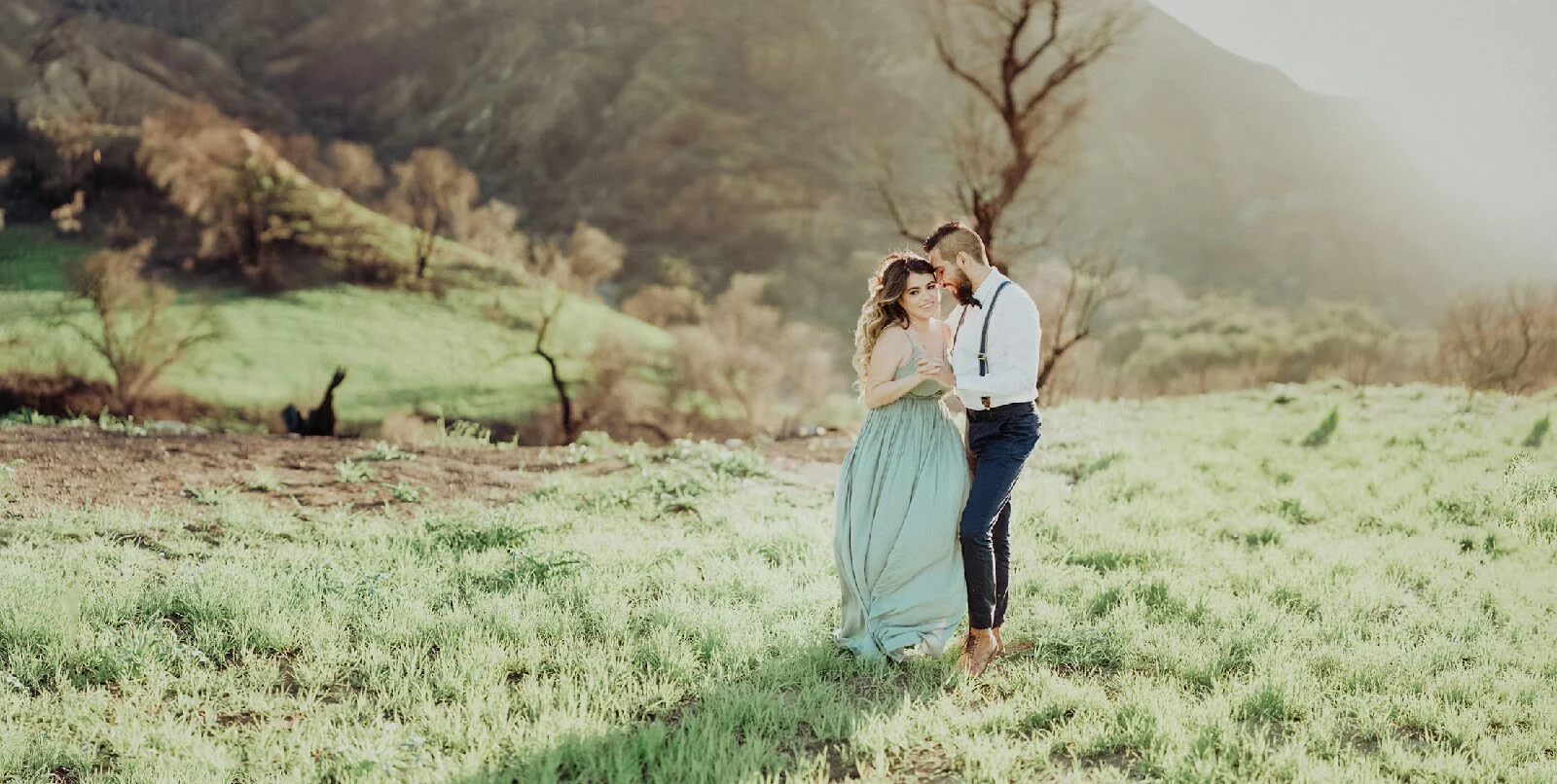 downtown-los-angeles-wedding-photo-santa-clarity-engagement-cloak-photography-2.jpg
