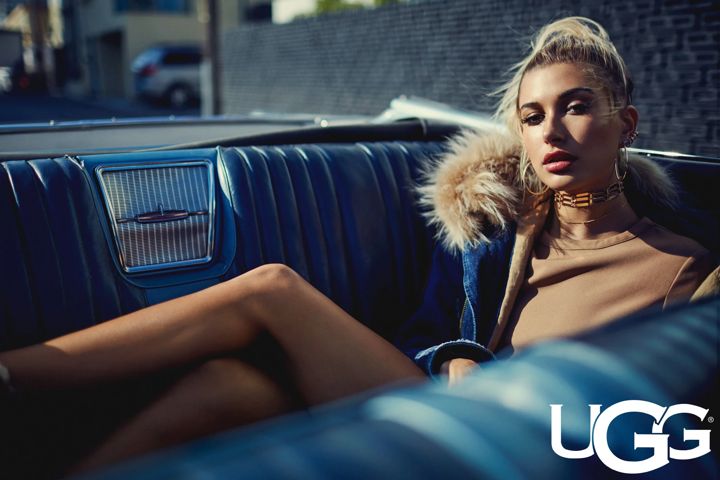 2016_08_03_UGG_Hailey_Baldwin_0887_V1_rgb logo.jpg