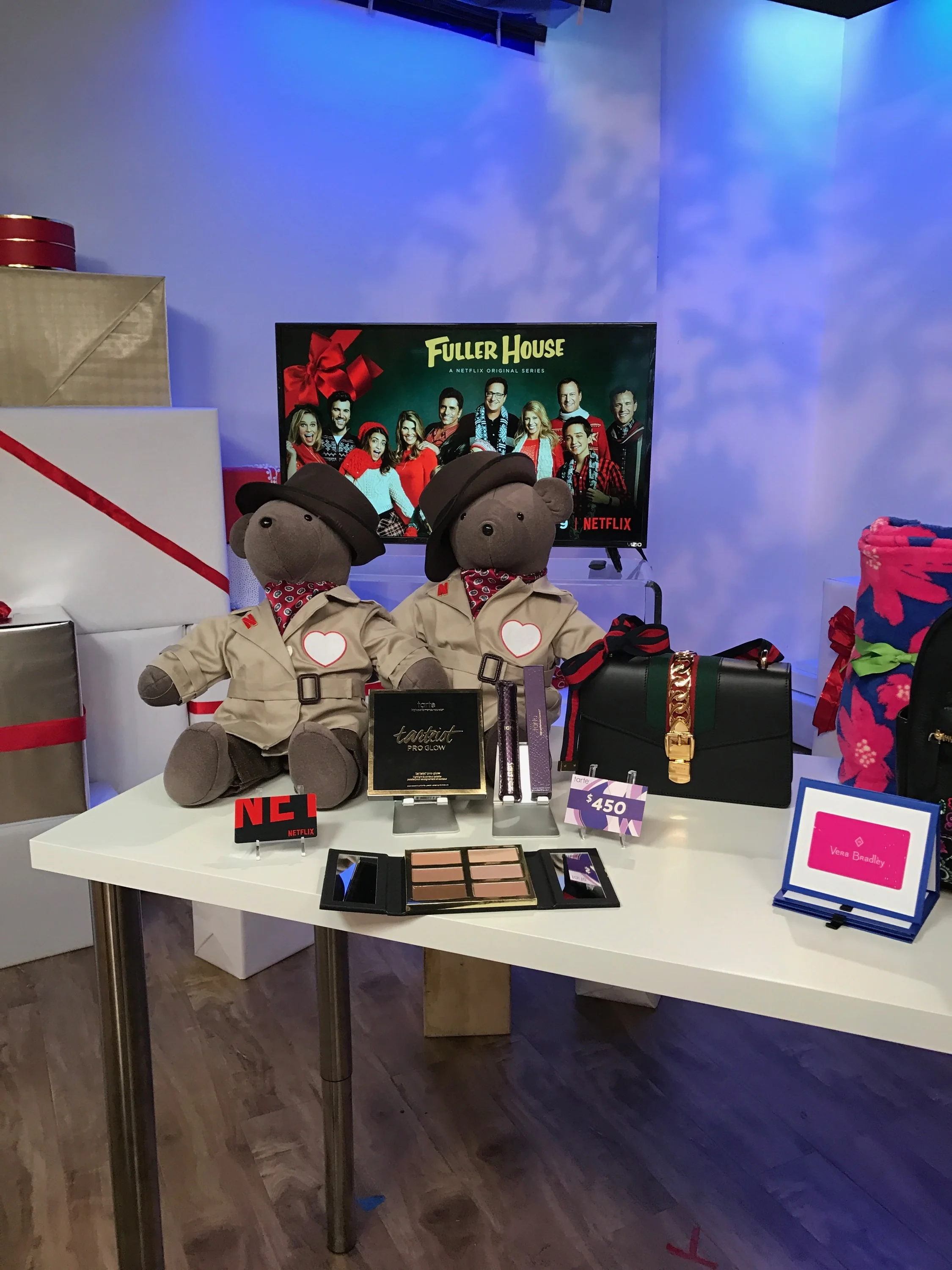 PopSugar Live Gift Guide - Mr. Bear Giveaway