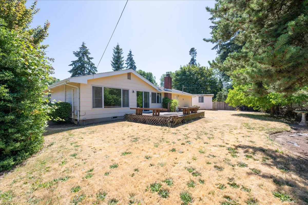 06-240711 3278 Marvin Dr-006.jpg