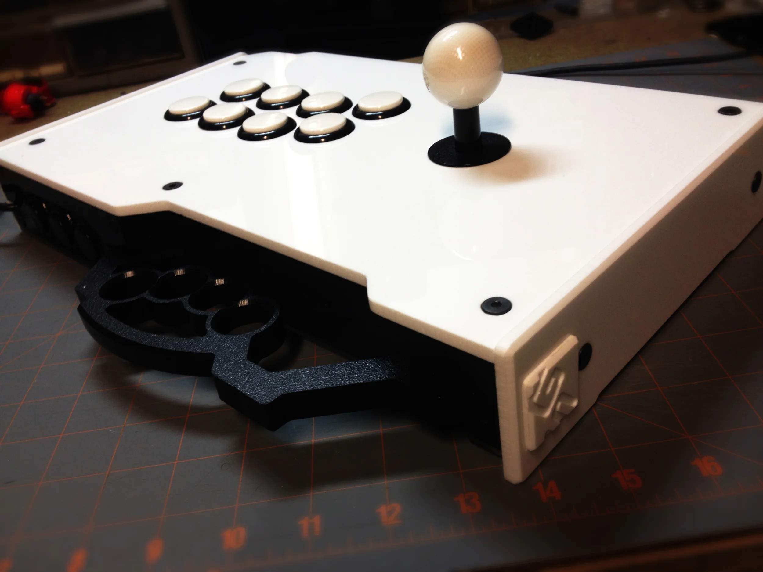 New solid white acrylic is now here and look slick as hell.
