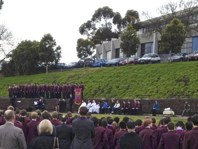 John Carnie Statue.jpg