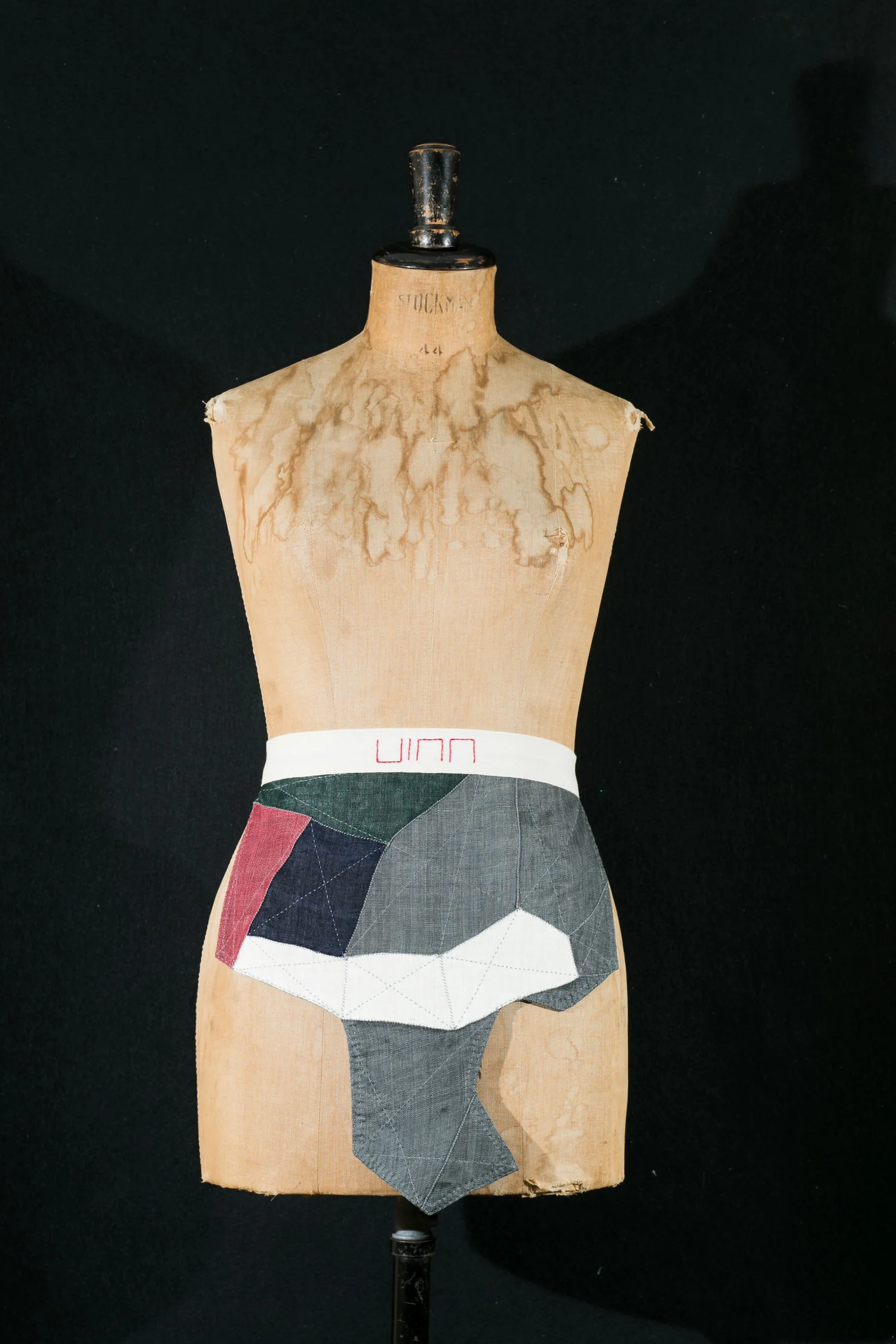 Elizabeth Kellam Joyce: My Father’s Mother’s Mother Materials: Korean ramie, Korean hemp, cotton chambray, cotton muslin, cotton embroidery floss, polyester thread Techniques: Hand sewn patchwork, whip stitch, running stitch, backstitch embroidery, bat knot 2014