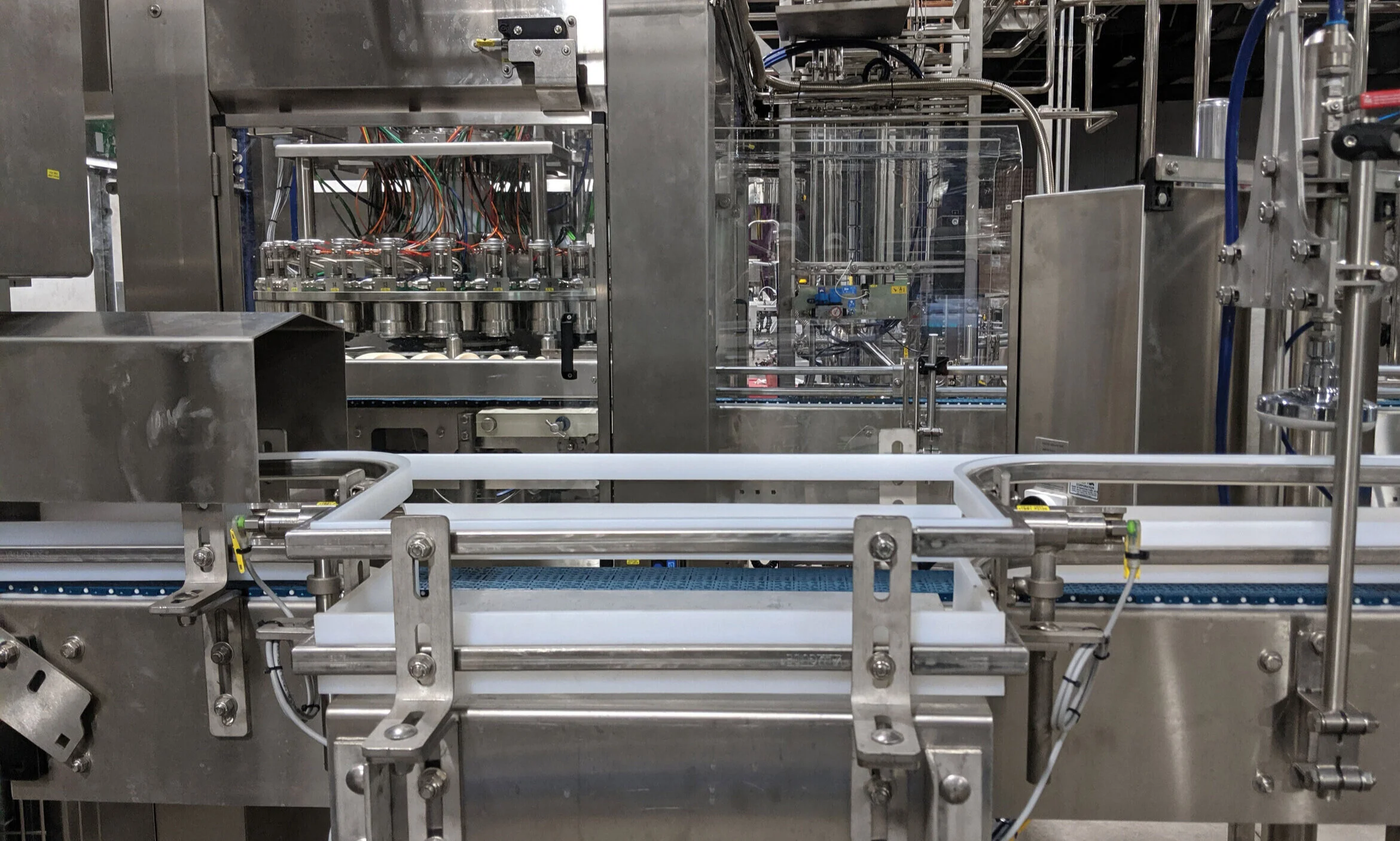 small-packaging-line.jpg