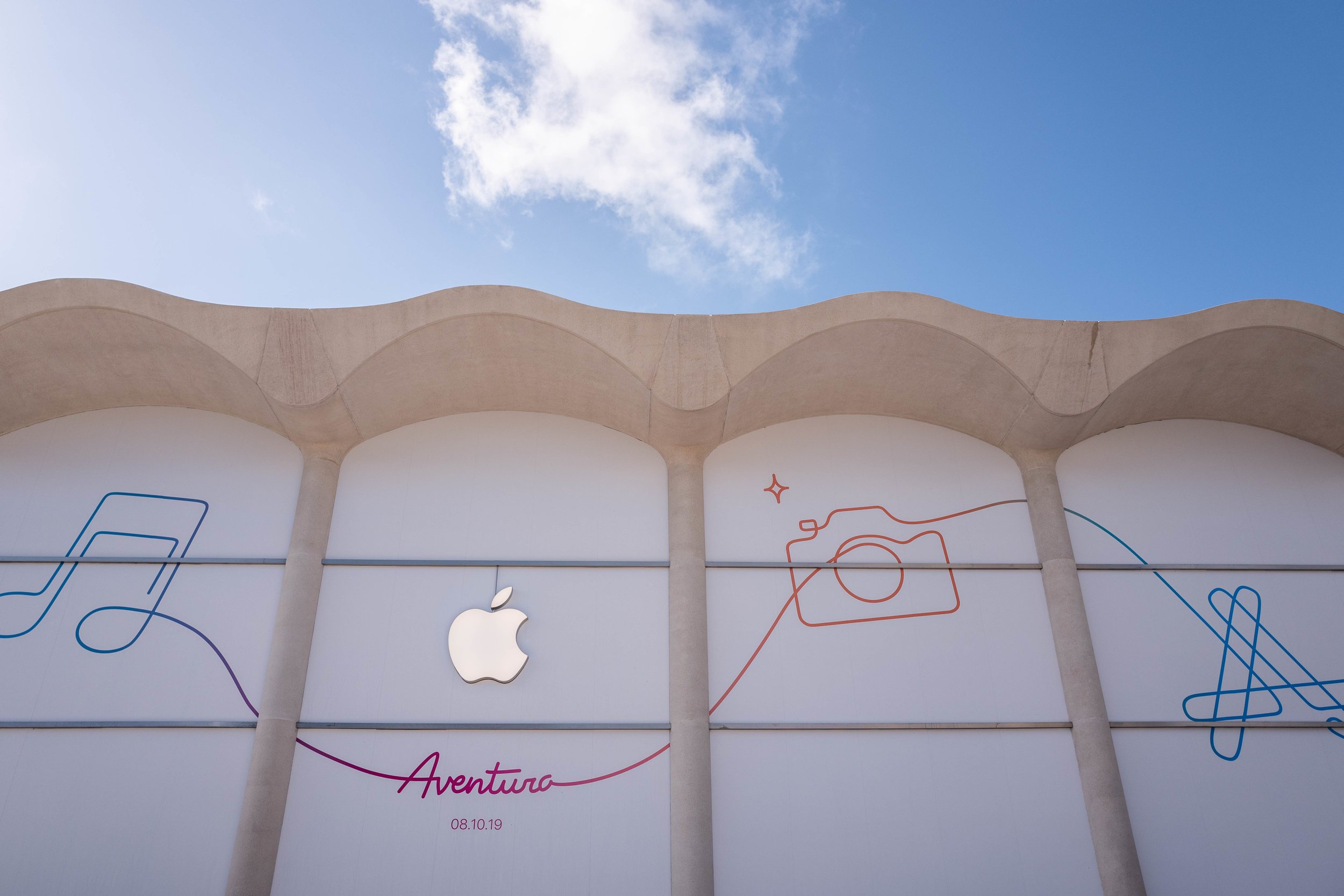 Aventura Apple Store moving to expansive outdoor pavilion on August 10th -  9to5Mac