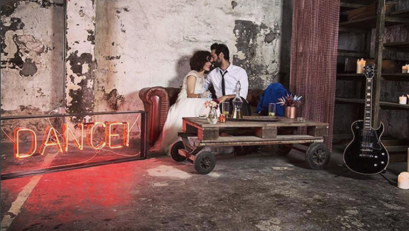 boda-neon-dance-27lletres-alquiler.png