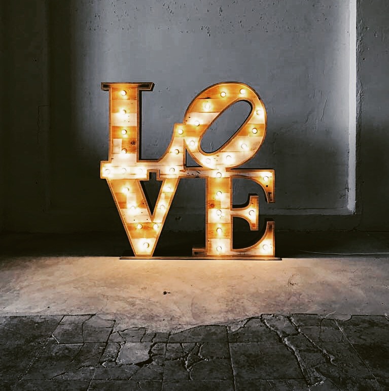 love-alquiler-letras-luminosas-27lletres.JPG