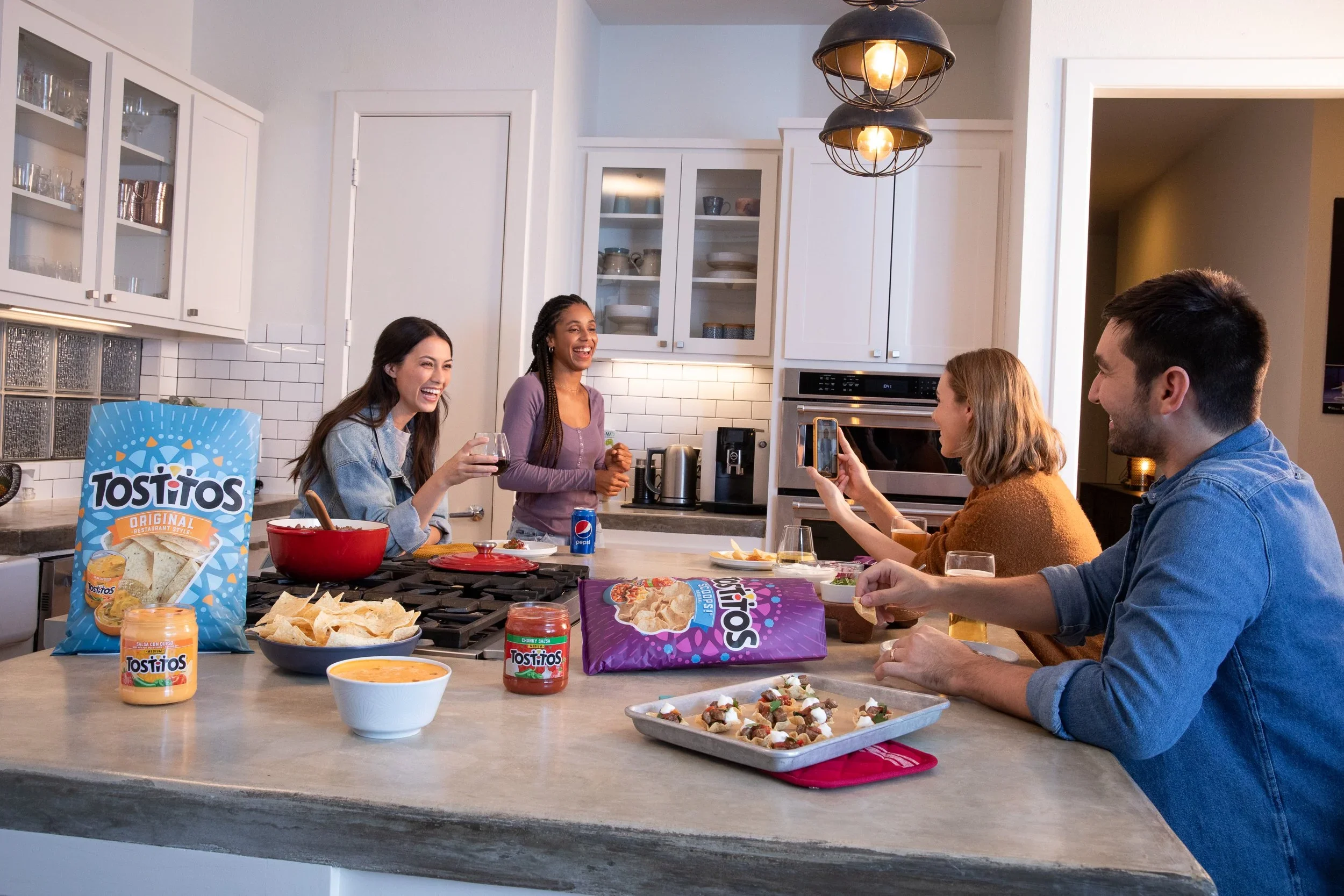 web_TOSTITOS_SHOT04B_0774.webp