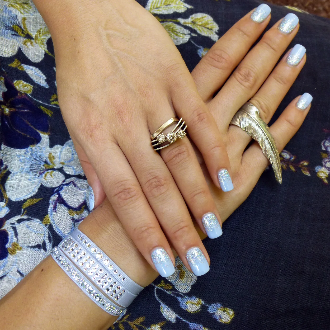 Light Bernadette Blue - The Paris Bracelet