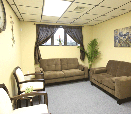 denise-jagroo-staten-island-physical-therapy-office-image-04.gif
