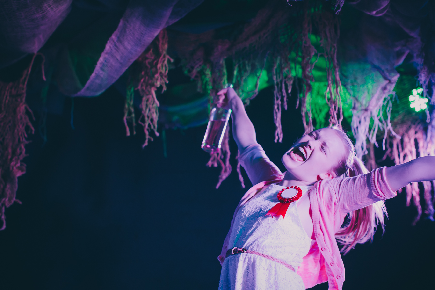  Erica Anderson Photography by: Tye Carson Design by: Alison Yanota 