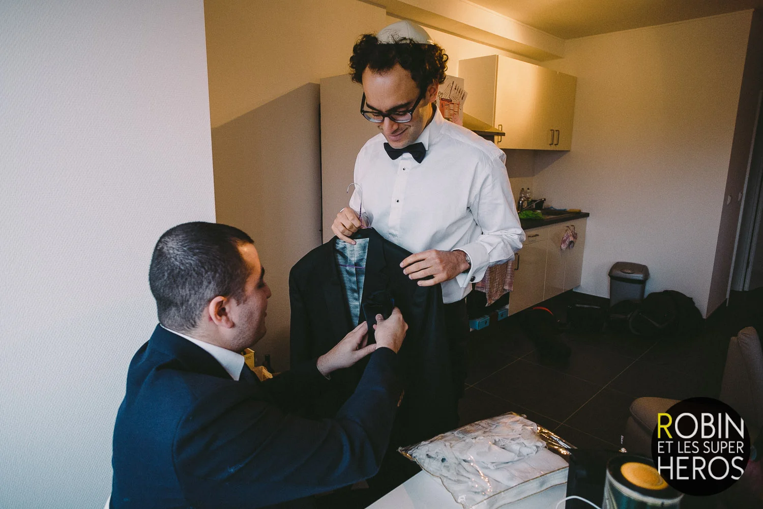 photographe-mariage-all-confessions-juif-lyon-robin-et-les-super-heros_098.jpg