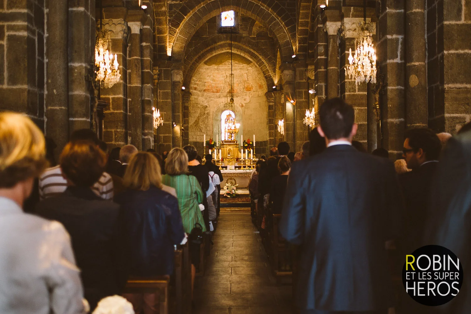 photographe_mariage_natacha_pierrick_puy_en_velay_294.jpg