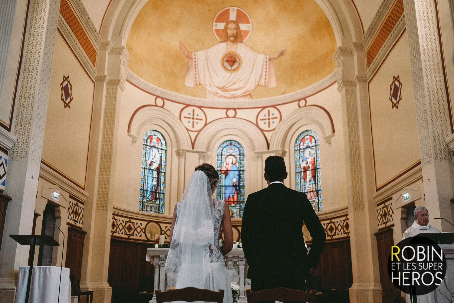 maud_william_photographe_mariage_chateau_de_pizay_robinetlessuperheros_135.jpg