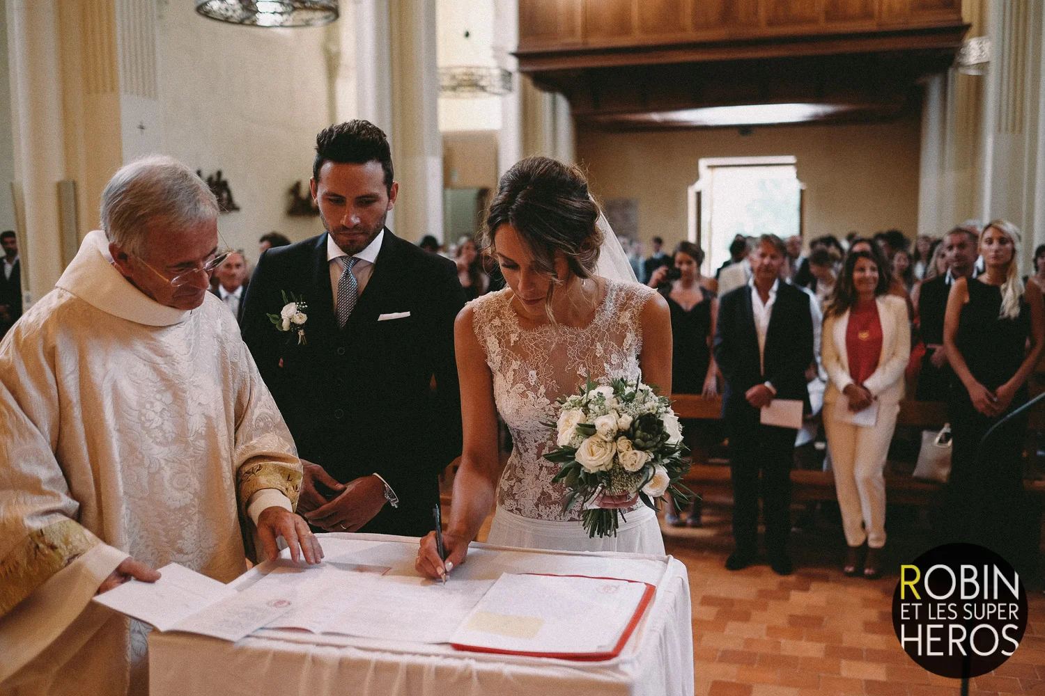 maud_william_photographe_mariage_chateau_de_pizay_robinetlessuperheros_168.jpg