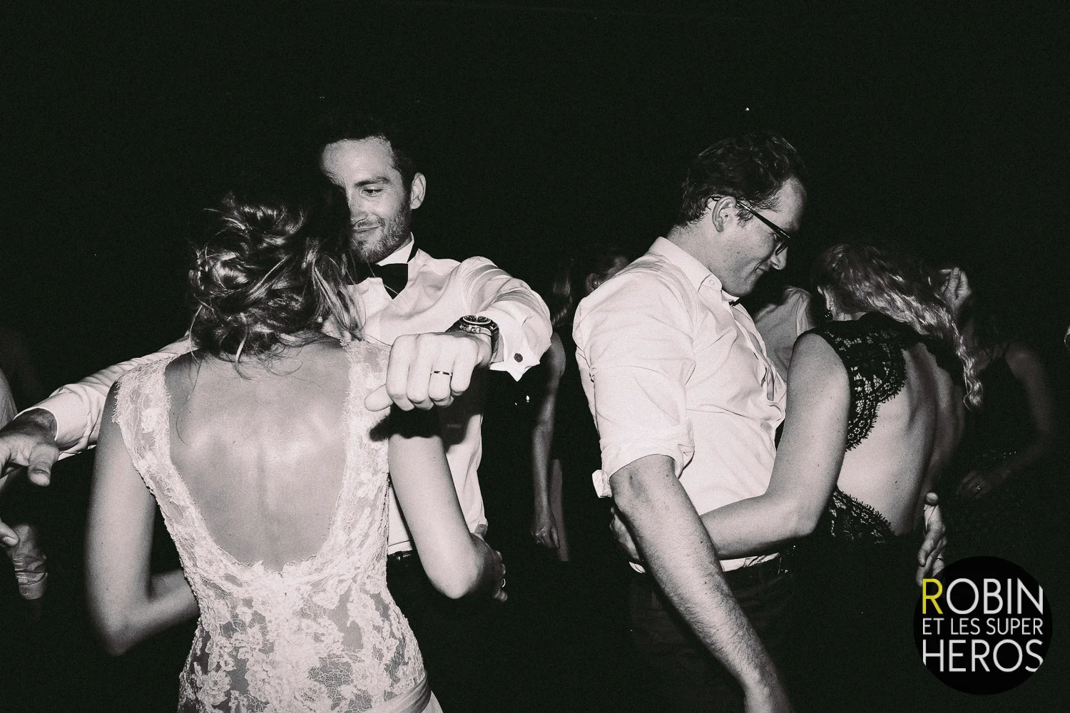 maud_william_photographe_mariage_chateau_de_pizay_robinetlessuperheros_368.jpg
