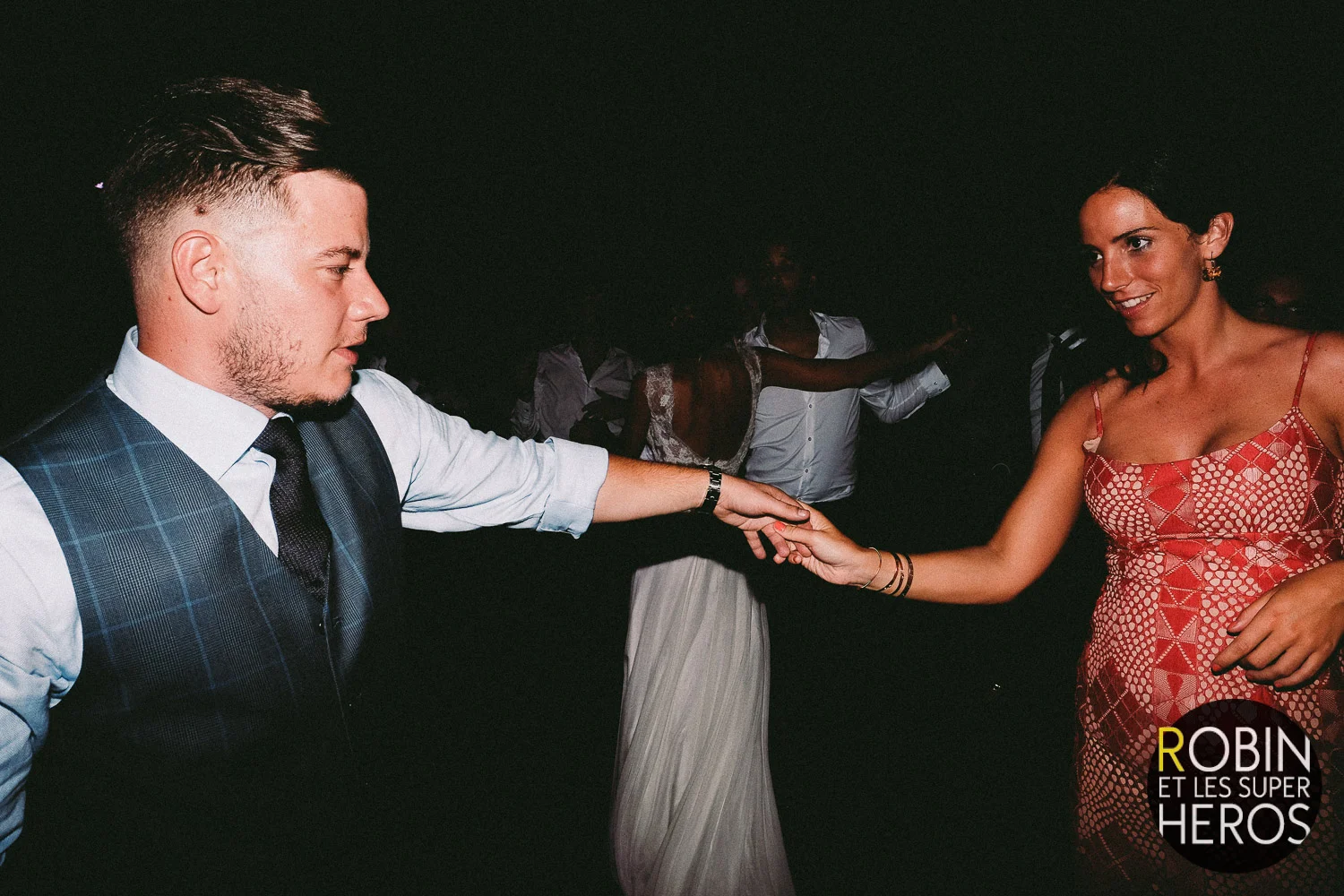maud_william_photographe_mariage_chateau_de_pizay_robinetlessuperheros_402.jpg