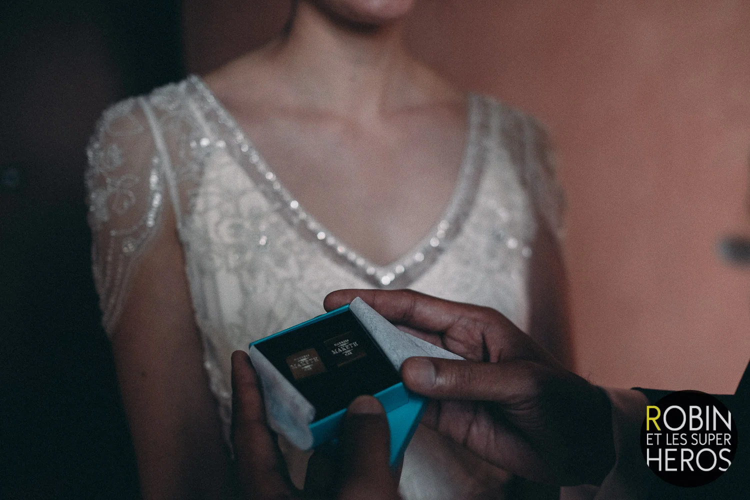 anneso_rehad _photographe_mariage_lyon_rhone_alpes_robinetlessuperheros_133.jpg