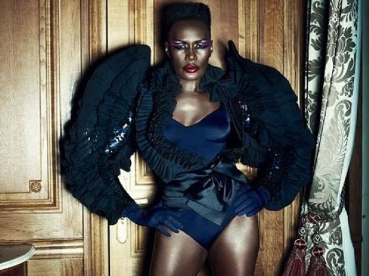 Grace Jones in her late 60s! If this is what 60 can look like, I'm open. Photo source: V Magazine (?)